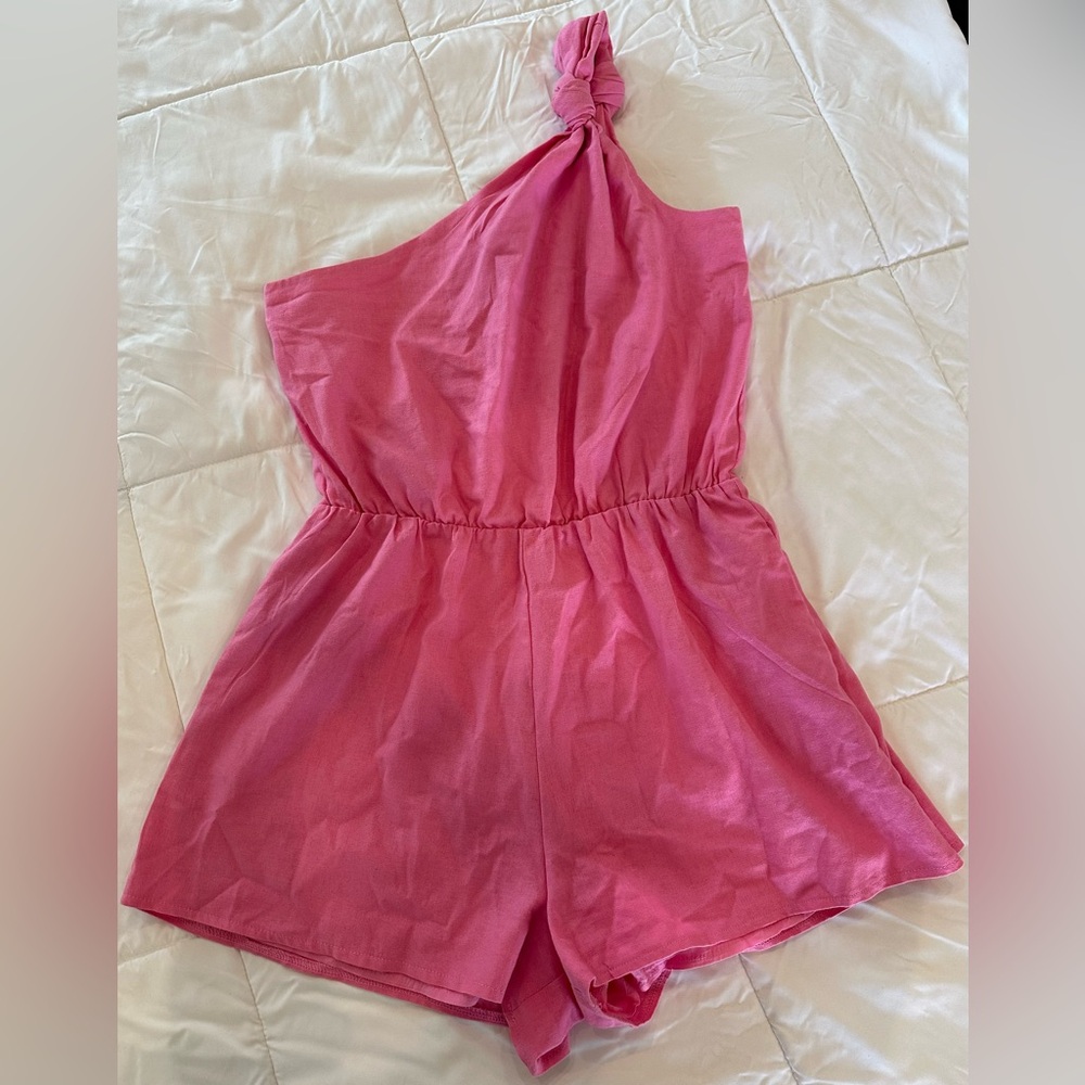 Women’s Pink Showpo Shorts Romper Playsuit Sz 8